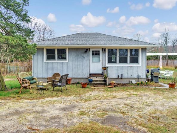 152 158 160 Church Lane, Aquebogue NY 11901