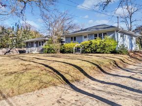 152 158 160 Church Lane, Aquebogue NY 11901