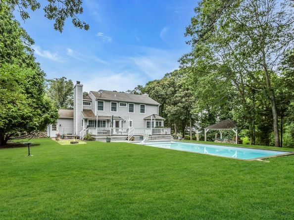 104B Squiretown Road, Hampton Bays NY 11946