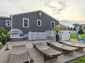 414 Pecan Street, Lindenhurst NY 11757