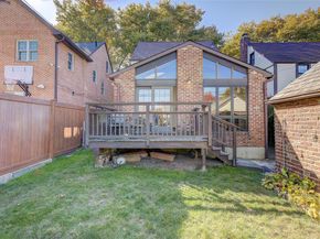 50-15 245th Street, Douglaston NY 11362