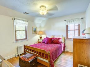 50-15 245th Street, Douglaston NY 11362