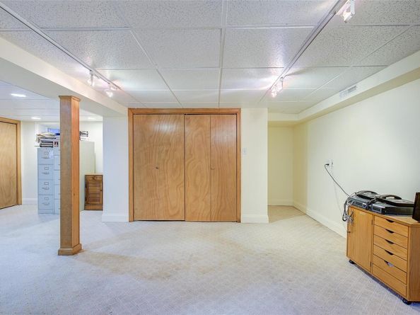 50-15 245th Street, Douglaston NY 11362