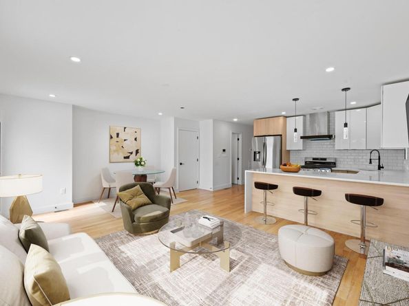 6435 138th Street, Kew Garden Hills NY 11367