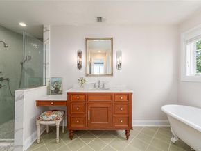 4510 Peconic Bay Boulevard, Laurel NY 11948