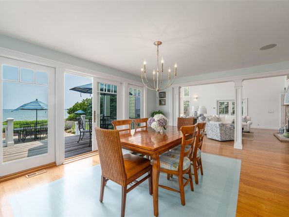 4510 Peconic Bay Boulevard, Laurel NY 11948