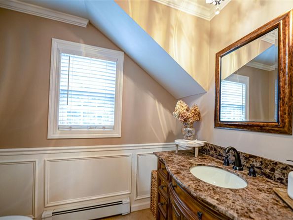 22 Hillside Avenue, Saint James NY 11780