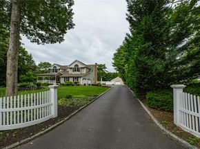 22 Hillside Avenue, Saint James NY 11780