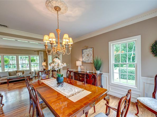 22 Hillside Avenue, Saint James NY 11780