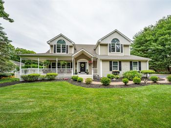 22 Hillside Avenue