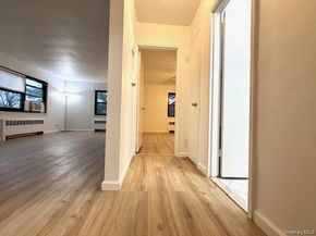 219-36 74 Avenue 323A1, Bayside NY 11364