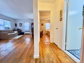 219-36 74 Avenue 323A1, Bayside NY 11364