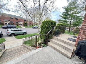 219-36 74 Avenue 323A1, Bayside NY 11364