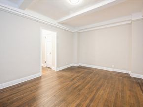 142 E 49th Street 4C, New York (Manhattan) NY 10017