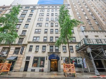142 E 49th Street