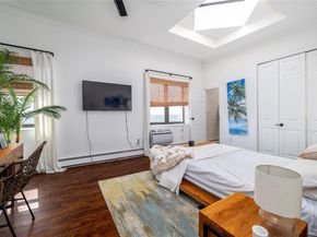 529 W Broadway 3B, Long Beach NY 11561
