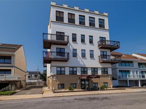 529 W Broadway 3B, Long Beach NY 11561