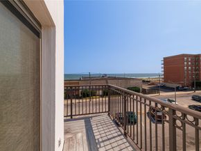 529 W Broadway 3B, Long Beach NY 11561