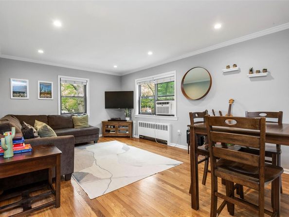 218-02 73rd Avenue Upper, Oakland Gardens NY 11364
