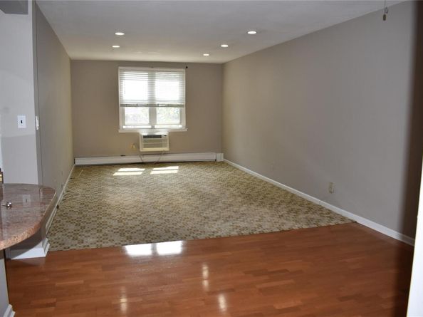 596 Broadway 10B, Lynbrook NY 11563