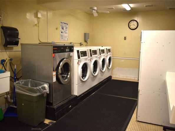 596 Broadway 10B, Lynbrook NY 11563