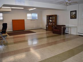 596 Broadway 10B, Lynbrook NY 11563