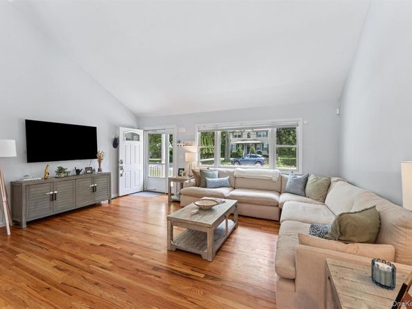 12 Hampton Bays Drive, Hampton Bays NY 11946