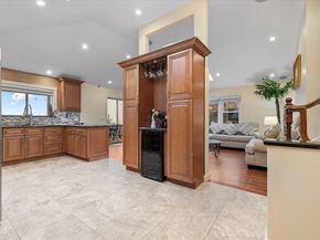 73 E Beach Promenade, Lindenhurst NY 11757