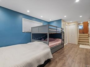 73 E Beach Promenade, Lindenhurst NY 11757