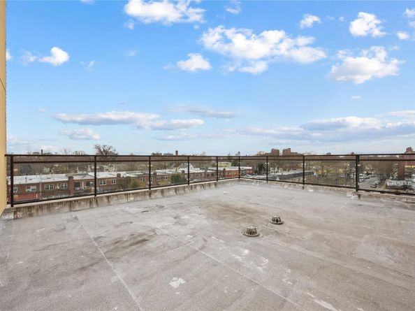 163-07 72nd Ave 5F, Fresh Meadows NY 11365