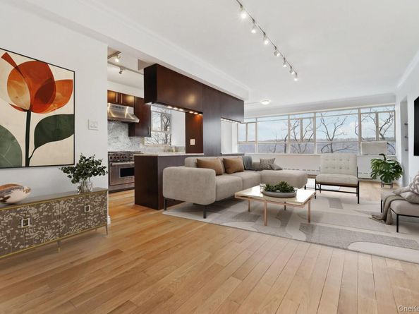 2727 Palisade Avenue 4H, Bronx NY 10463