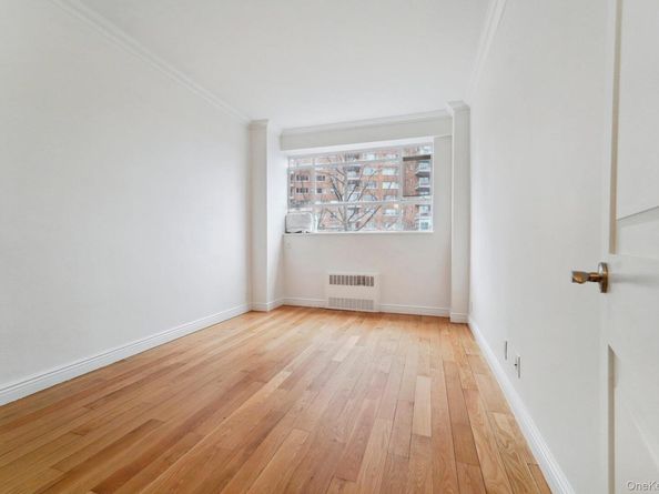 2727 Palisade Avenue 4H, Bronx NY 10463