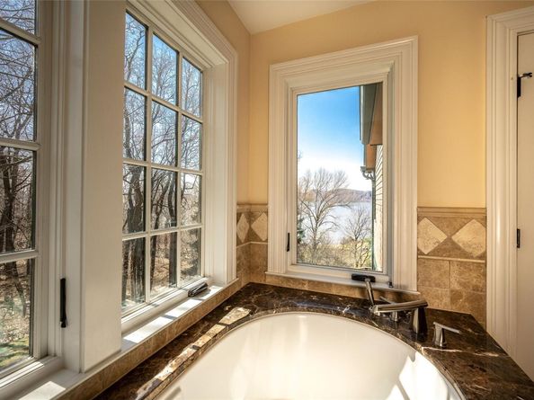 24 Country Club Lane, Briarcliff Manor NY 10510