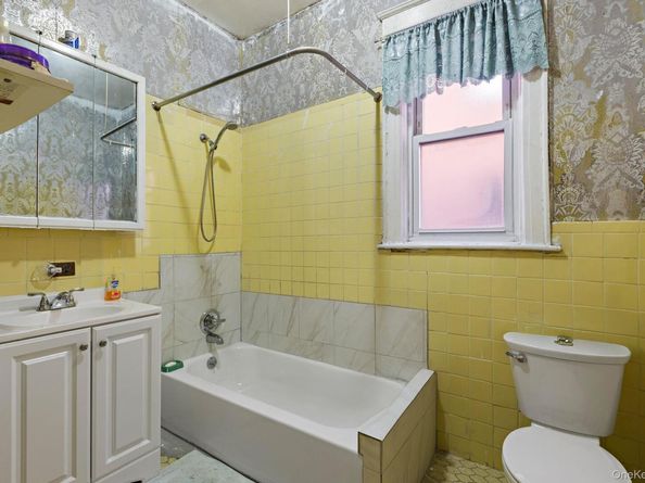 3300 Holland Avenue, Bronx NY 10467