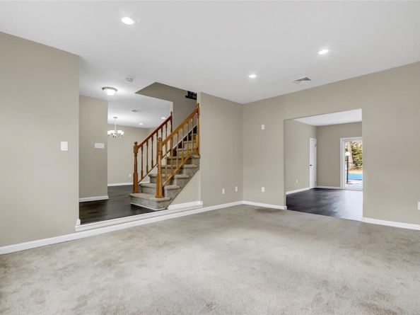 475 Joan Street, Ronkonkoma NY 11779