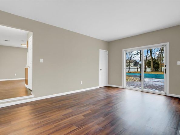 475 Joan Street, Ronkonkoma NY 11779