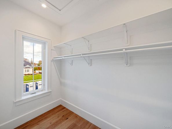 4 Blackwell Court, Nesconset NY 11767