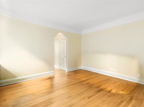 663 Locust Street 4A, Mount Vernon NY 10552
