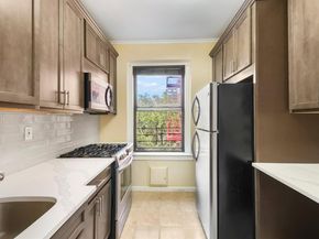 663 Locust Street 4A, Mount Vernon NY 10552