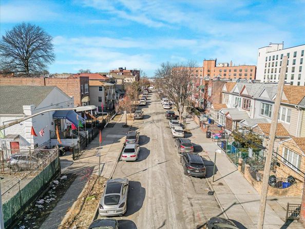 3257 110th Street, East Elmhurst NY 11369