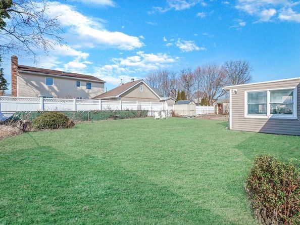 268 Fairfield Avenue, Carle Place NY 11514