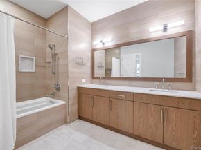 100 Garvies Point Road 1238, Glen Cove NY 11542
