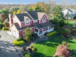 140 Grant Dr., Aquebogue NY 11931