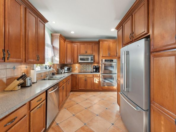 140 Grant Dr., Aquebogue NY 11931