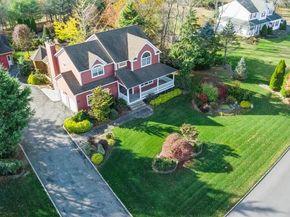 140 Grant Dr., Aquebogue NY 11931