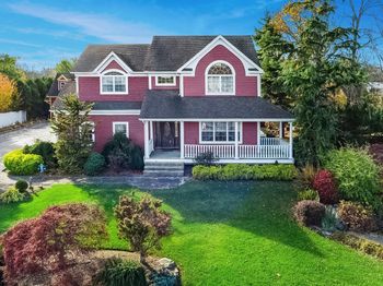 140 Grant Dr.