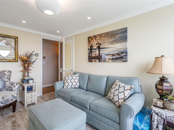 17-85 215th Street 4M, Bayside NY 11360