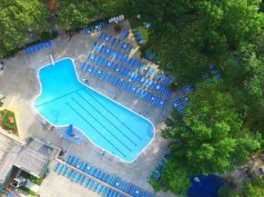 17-85 215th Street 4M, Bayside NY 11360