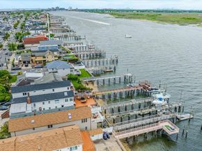 991 W Park Avenue, Long Beach NY 11561