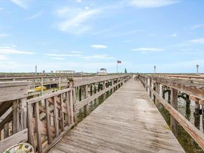 991 W Park Avenue, Long Beach NY 11561